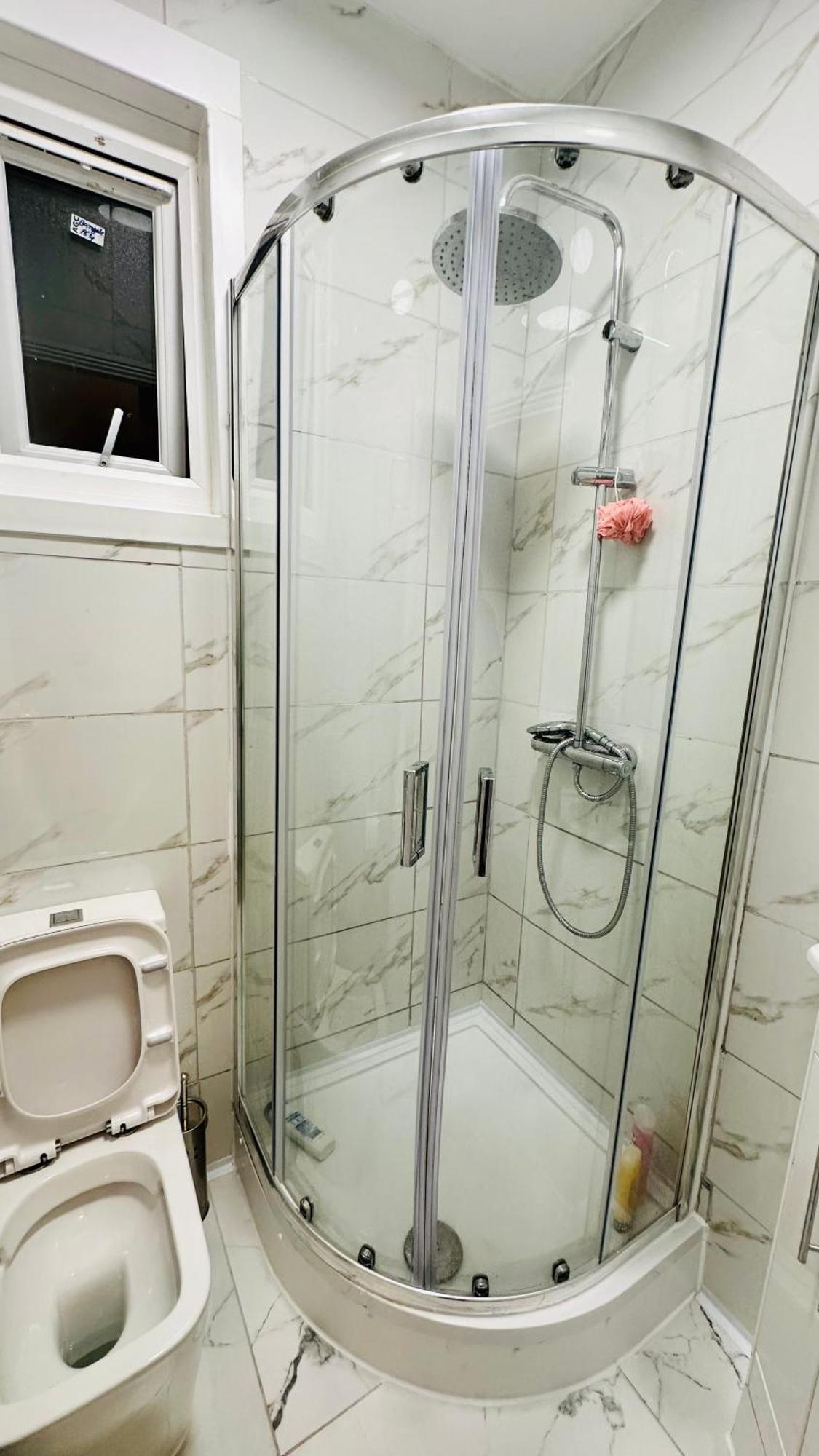 City Lodge Excel Лондон Экстерьер фото